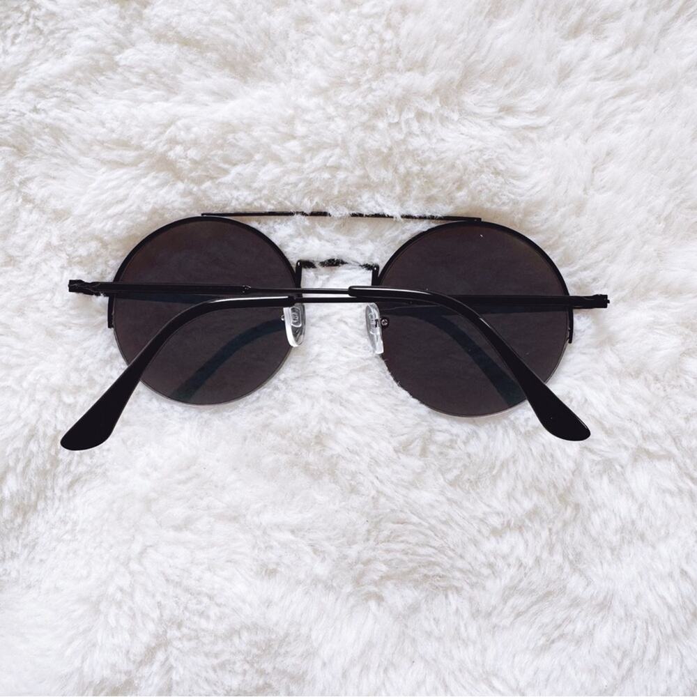 Carly Mirrored Red Chic Round Sunglasses - Picture 10 of 10